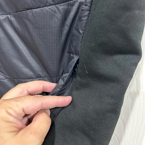 Smartwool Men’s Size S Small Smartloft Vest Black Merino Wool Running NWT - Picture 4 of 15